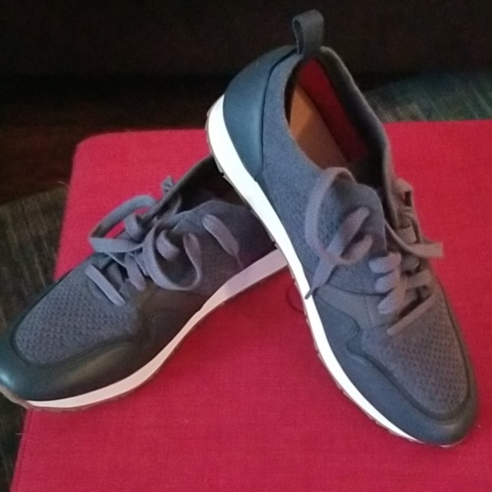 UGG mens trainer